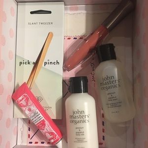 GlossyBox